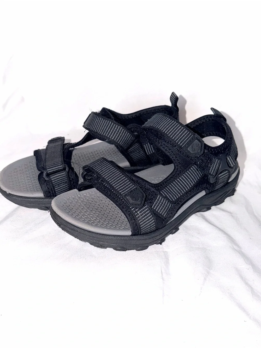 SHEIN Casual Black Strap Sport Sandals for Boys Size 2